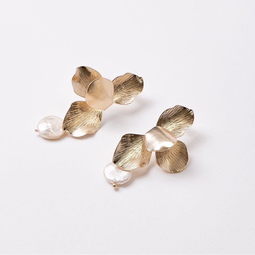 Anthropologie Gold Floral Earrings